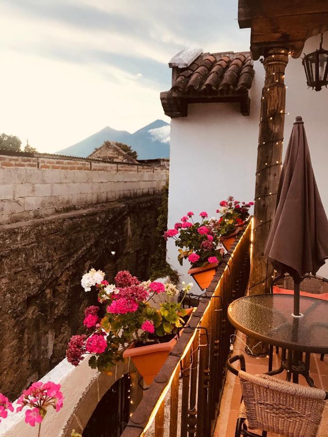Luna Maya Antigua Exterior photo